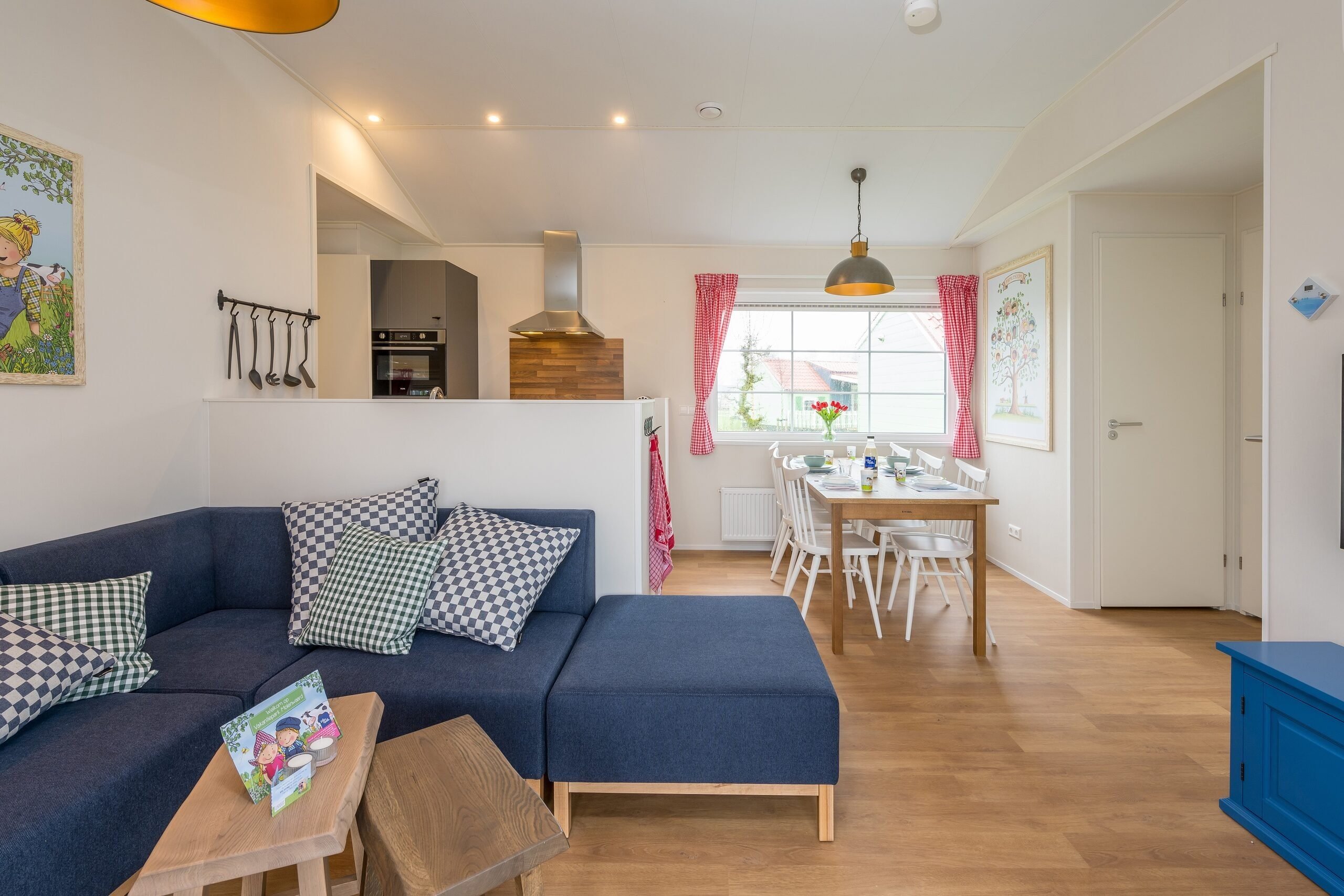 Woonkamer fien en teun familie resort molenwaard