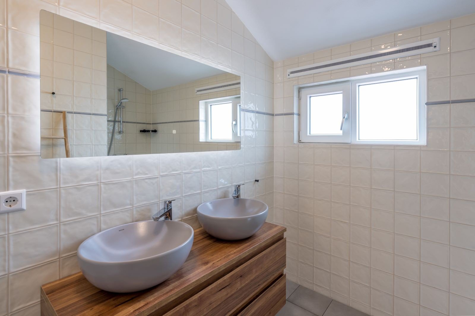 Hooischuur badkamer familie resort molenwaard