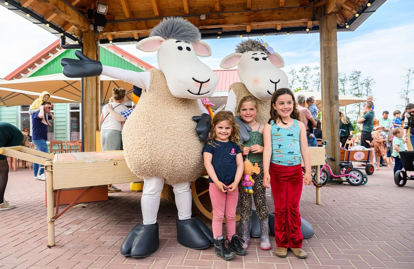 Meet en greet mike en molly bij familie resort molenwaard